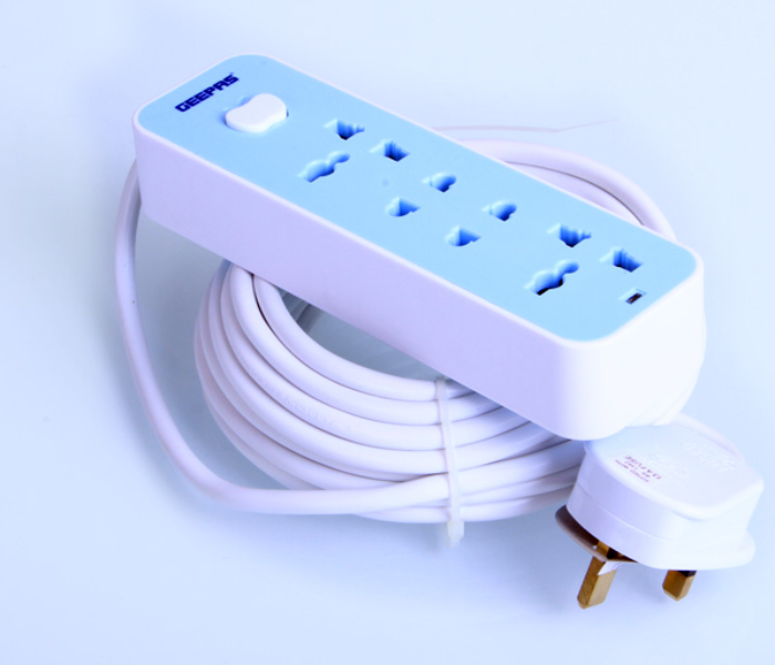 Geepas Ges4080 Highgrade Multifunctional Extension Or Adaptor Socket - White - Zoom Image